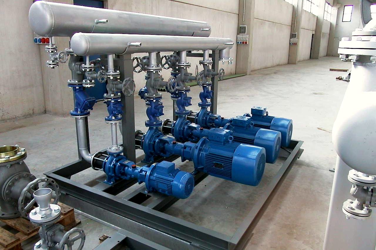Boiler room manifold built by Arisi